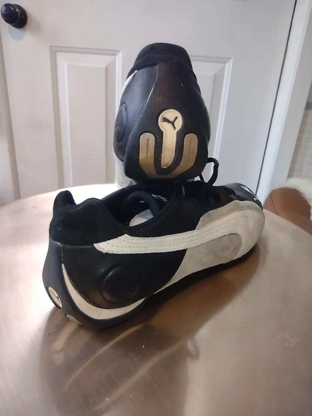 Puma Men’s Black and White Athletic Lace-Up Sneakers